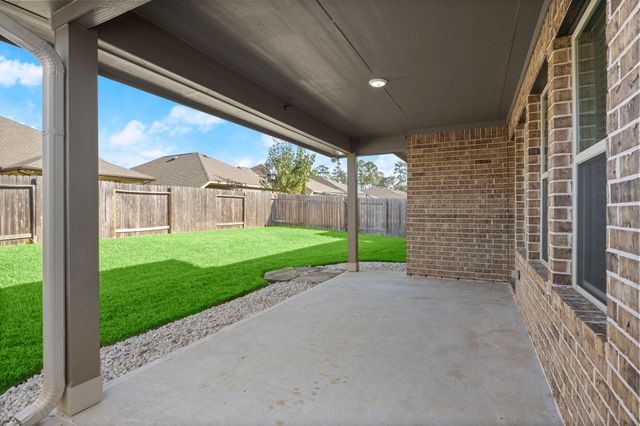 2939 Twin Cove Court, Conroe, TX 77301