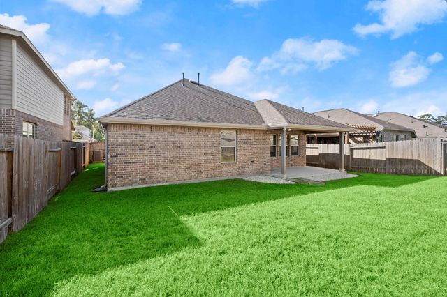 2939 Twin Cove Court, Conroe, TX 77301