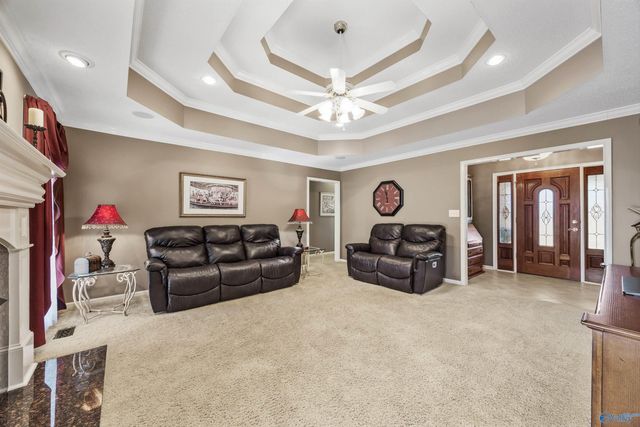 142 Singletree Drive, Hazel Green, AL 35750