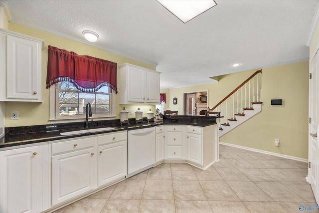 142 Singletree Drive, Hazel Green, AL 35750