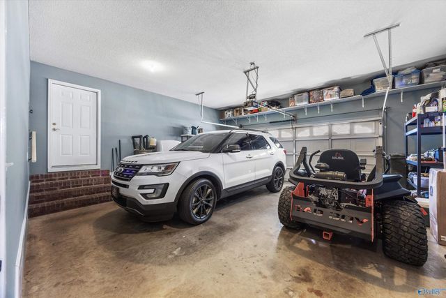 142 Singletree Drive, Hazel Green, AL 35750