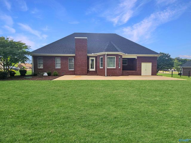142 Singletree Drive, Hazel Green, AL 35750