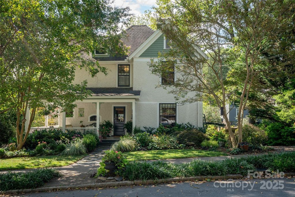44 Watauga Street, Asheville, NC 28801