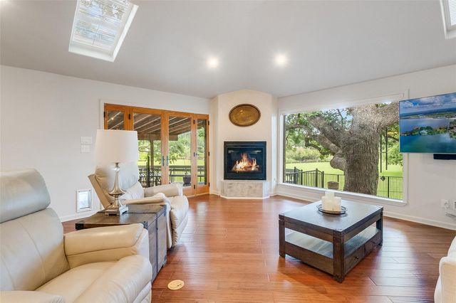 408 Sombrero, Horseshoe Bay, TX 78657