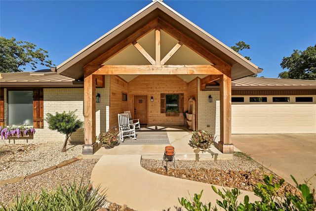 408 Sombrero, Horseshoe Bay, TX 78657