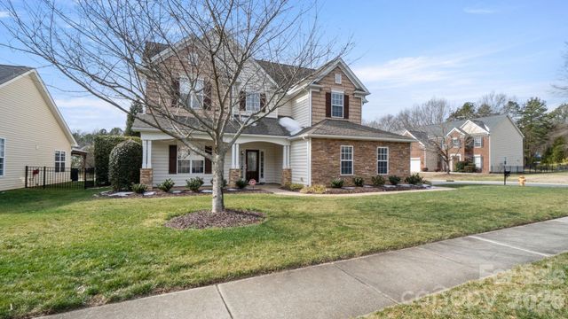 12304 Mcallister Park Drive, Charlotte, NC 28277
