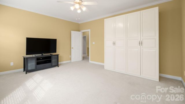 12304 Mcallister Park Drive, Charlotte, NC 28277
