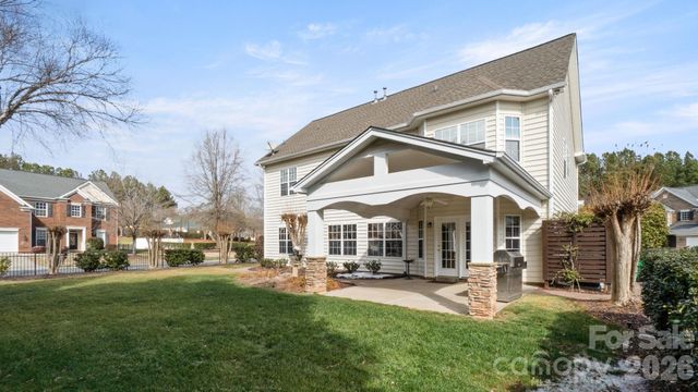 12304 Mcallister Park Drive, Charlotte, NC 28277