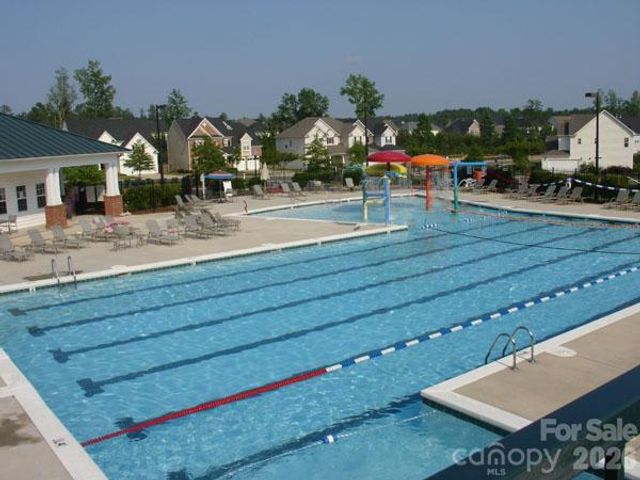 12304 Mcallister Park Drive, Charlotte, NC 28277