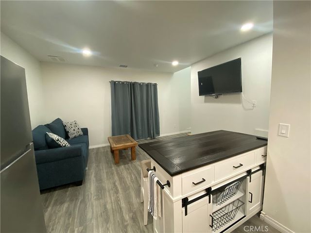10059 Woodale Avenue, Arleta, CA 91331