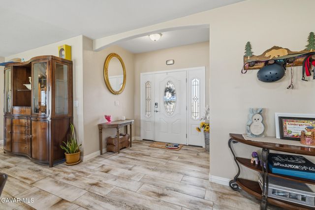 49945 W 80th Street, Lancaster, CA 93536