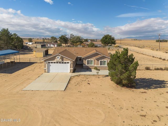 49945 W 80th Street, Lancaster, CA 93536