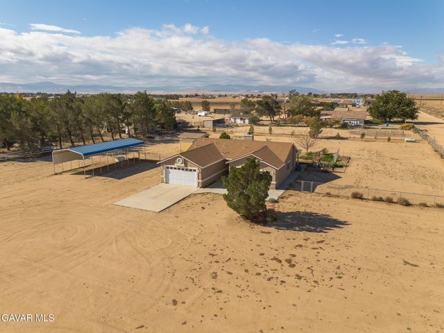 49945 W 80th Street, Lancaster, CA 93536