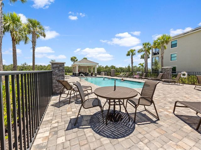 17118 VARDON TERRACE 303, Bradenton, FL 34211