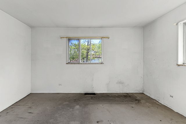 325 Gentry Street, Park Forest, IL 60466
