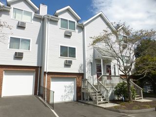 925 Oronoke Road 22I, Waterbury, CT 06708