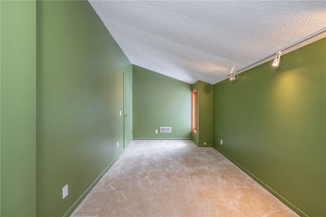 242 Ogden Parma Tl Road, Parma, NY 14559