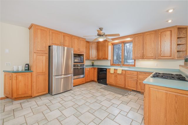 242 Ogden Parma Tl Road, Parma, NY 14559