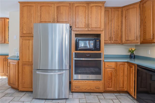 242 Ogden Parma Tl Road, Parma, NY 14559