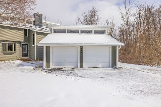 242 Ogden Parma Tl Road, Parma, NY 14559