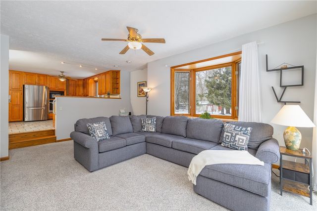 242 Ogden Parma Tl Road, Parma, NY 14559