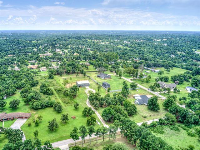 14668 Circle Drive, Choctaw, OK 73020