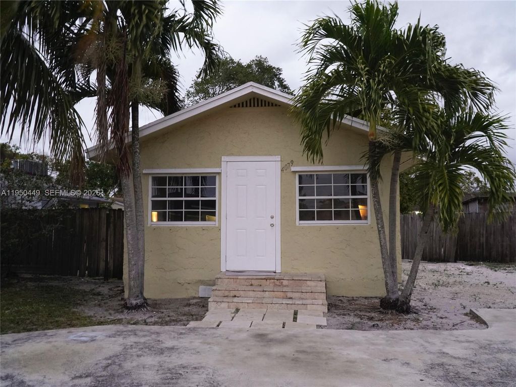 4079 Linda Ln 0, Palm Springs, FL 33406