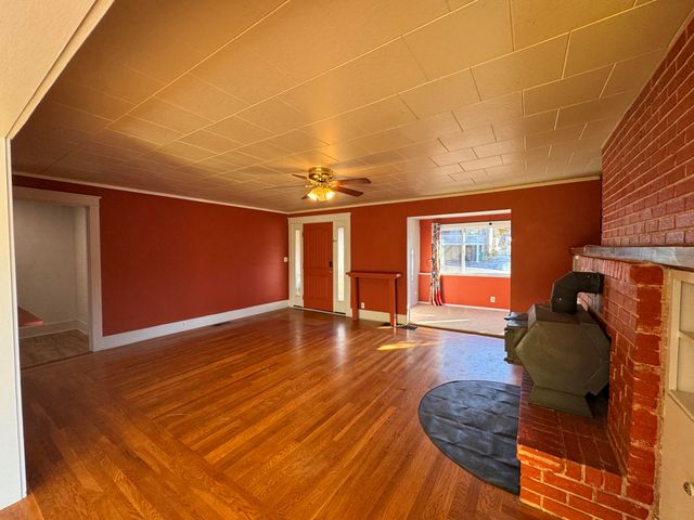 133 Grant Street, Klamath Falls, OR 97601