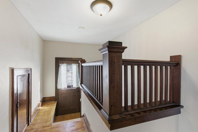 1314 N HARRIMAN STREET, Appleton, WI 54911