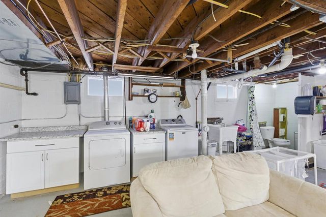 1314 N HARRIMAN STREET, Appleton, WI 54911