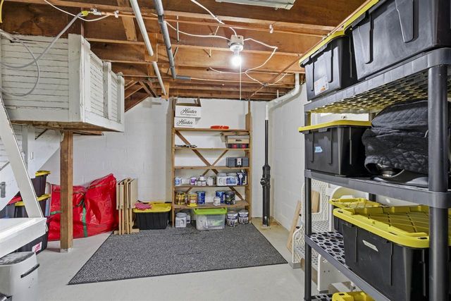 1314 N HARRIMAN STREET, Appleton, WI 54911