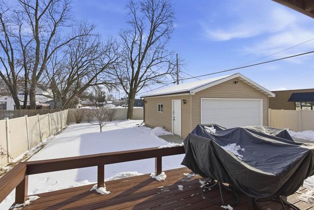1314 N HARRIMAN STREET, Appleton, WI 54911