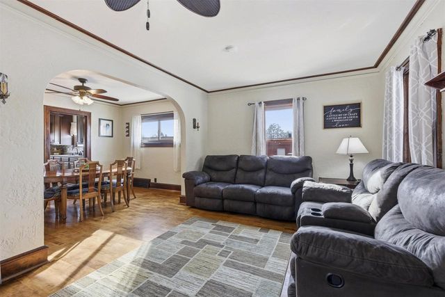 1314 N HARRIMAN STREET, Appleton, WI 54911