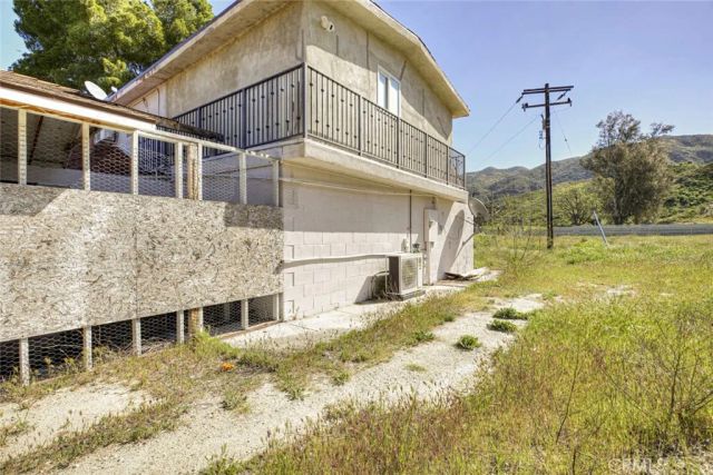 27506 Oak Spring Canyon Road, Canyon Country, CA 91387