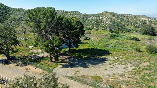 27506 Oak Spring Canyon Road, Canyon Country, CA 91387