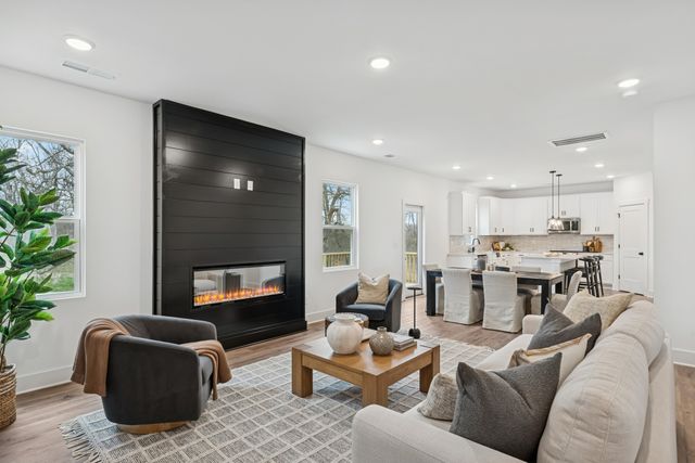 145 Rose Hannah Dr, Gallatin, TN 37066