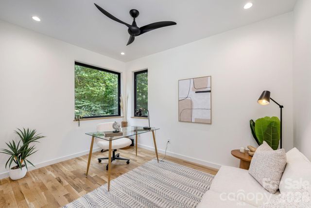 2 Davenport Place, Asheville, NC 28806