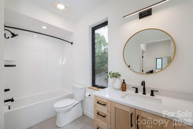 2 Davenport Place, Asheville, NC 28806