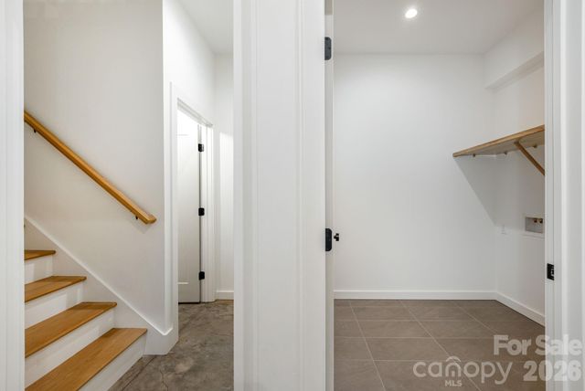 2 Davenport Place, Asheville, NC 28806