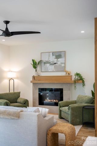 2 Davenport Place, Asheville, NC 28806