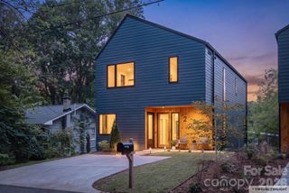 2 Davenport Place, Asheville, NC 28806