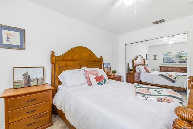 9751 Hidden Rock, San Antonio, TX 78250