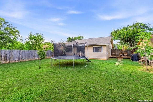 9751 Hidden Rock, San Antonio, TX 78250