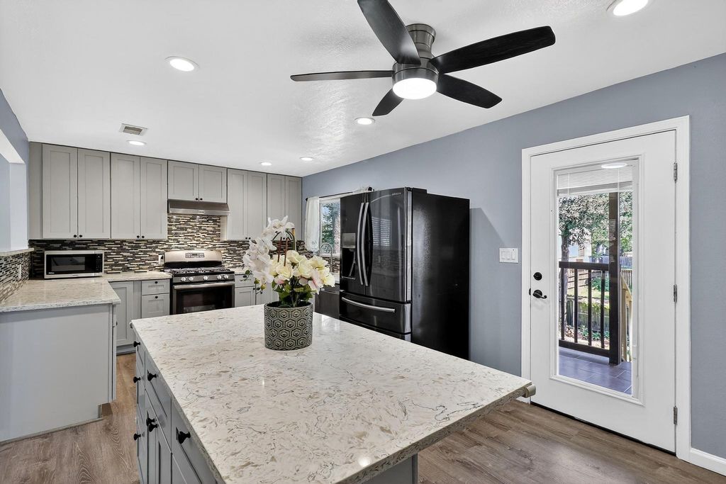 14418 Louetta Road, Cypress, TX 77429