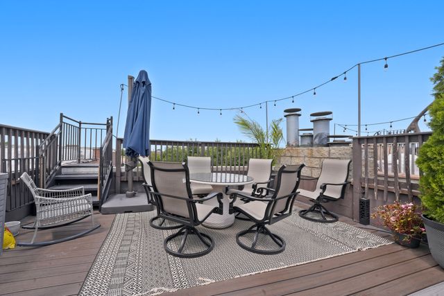 611 N Noble Street 3, Chicago, IL 60642