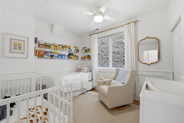 611 N Noble Street 3, Chicago, IL 60642
