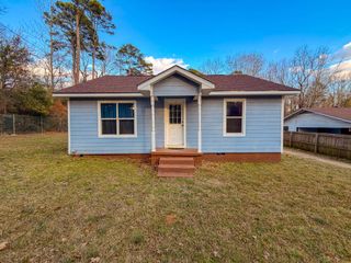 804 Evans St, Marshall, TX 75670