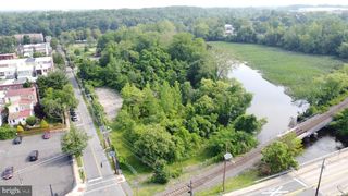 305 TATHAM ST, Burlington, NJ 08016