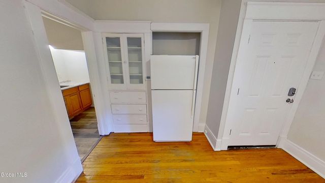 568 Park Avenue Apt 1, Albany, NY 12208