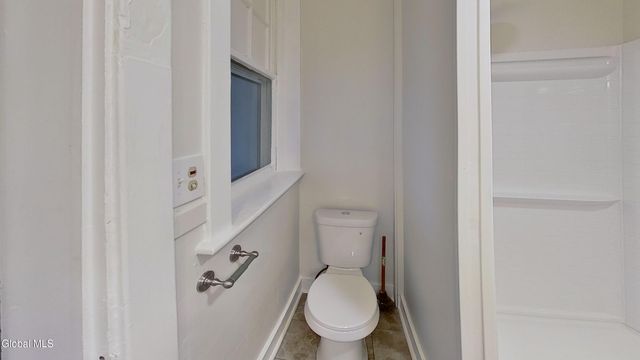 568 Park Avenue Apt 1, Albany, NY 12208